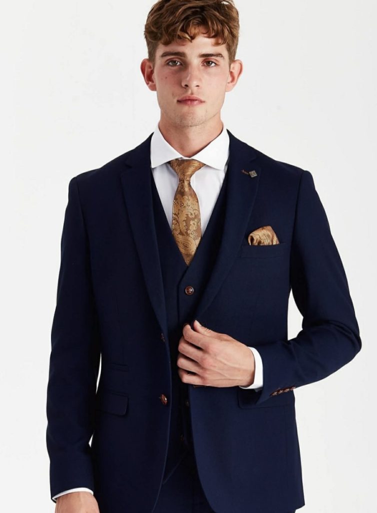 Paul Andrew Suit
